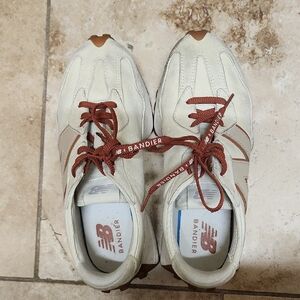 New Balance 327 Bandier Cream and Brown Sneakers